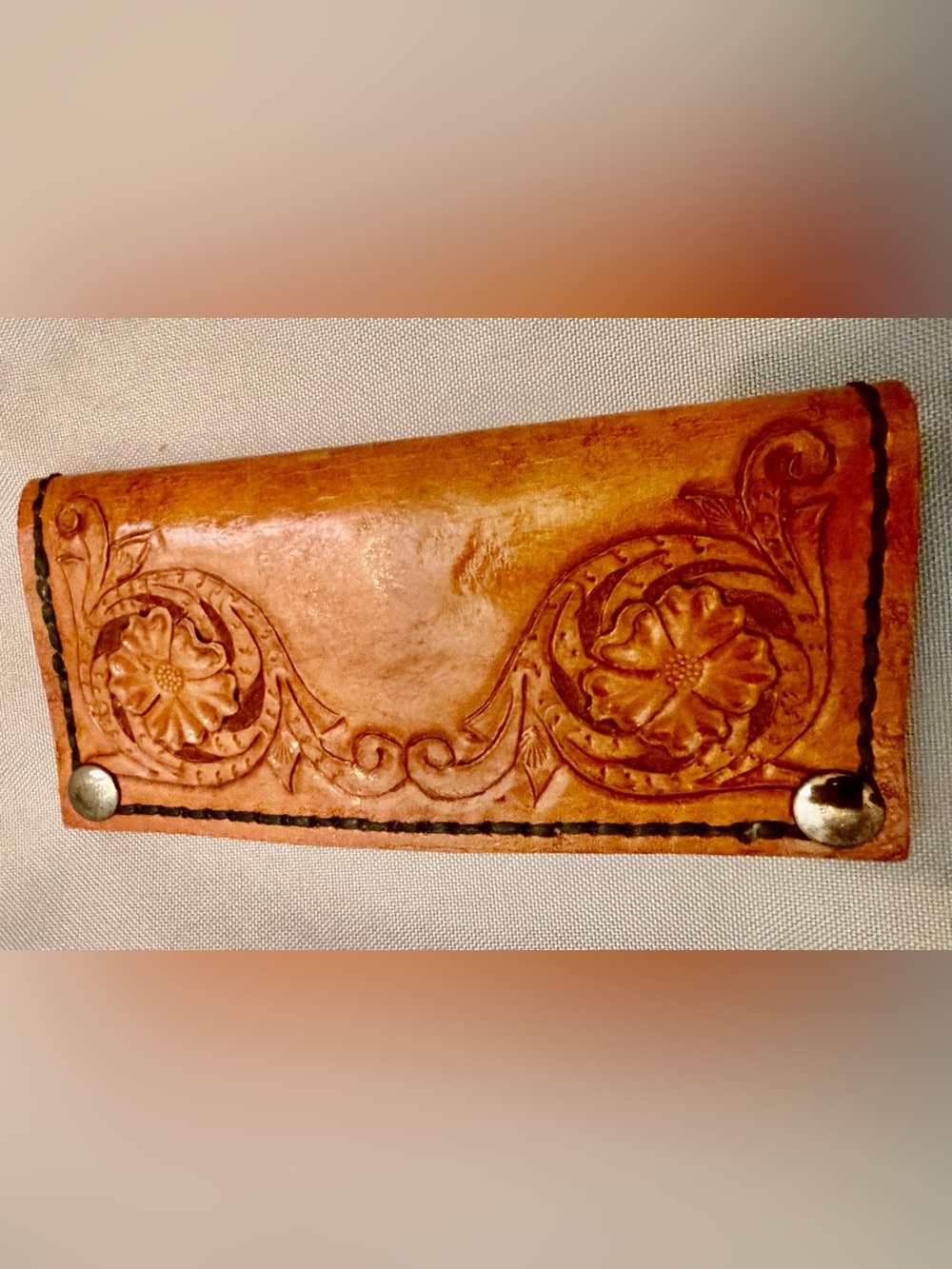 Hand-Tooled Leather Wallet - Tan Floral Design